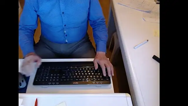 dutchpornking live sex cam