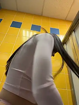 Holly_Play live sex cam