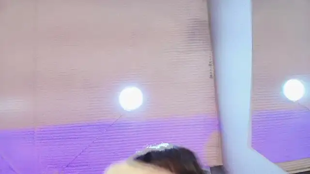 AmbarOishi__ live sex cam