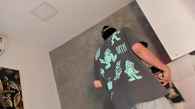 dylan_cross_ live sex cam