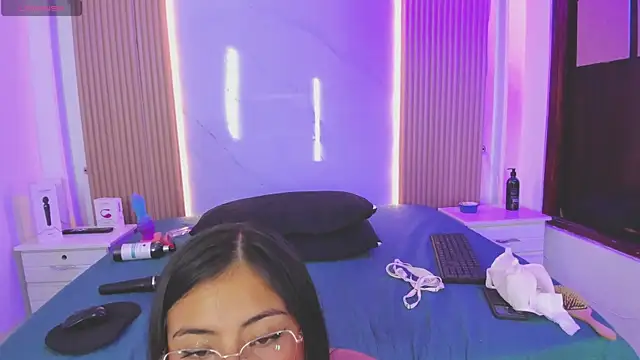 Samantha_m395's cam snapshot