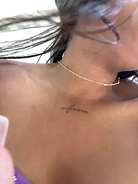 Mariangel_11 live sex cam