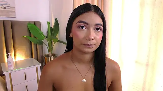 MeganCruzGB's cam snapshot