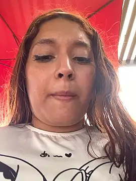 Emily_Jonness_'s cam snapshot