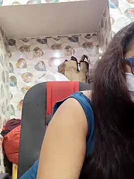 nisha_1110's cam snapshot