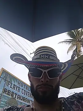 Kingbigcock23cm's cam snapshot