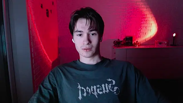 MarkusDean live sex cam