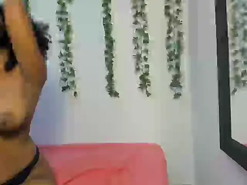 Marxi_69hot's cam snapshot