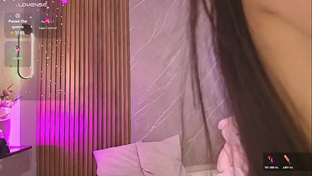 ariana_jhonson1 live sex cam