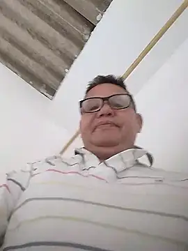 Apresiaoo live sex cam