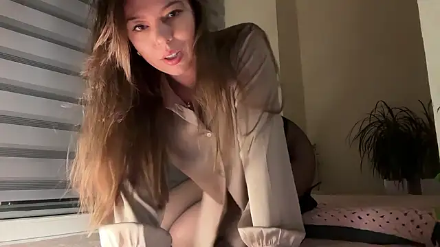 Victoria1Love's cam snapshot