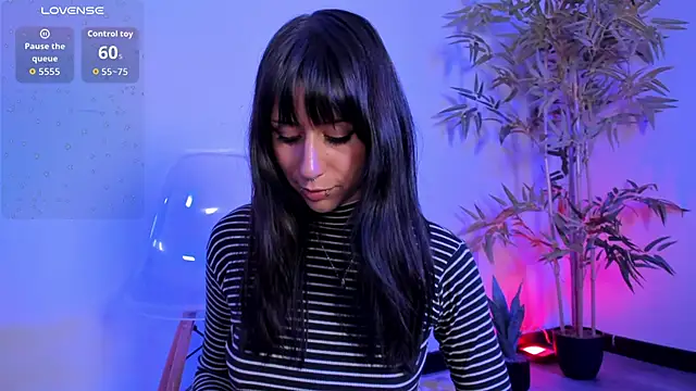 itsmroom_'s cam snapshot