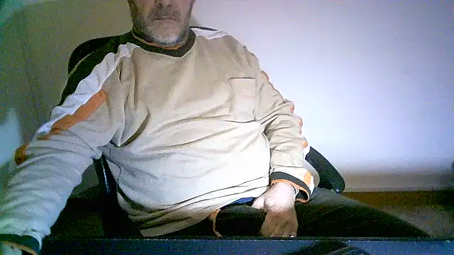 Greek_Passion live sex cam