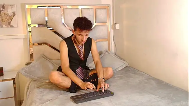 Curlystartt's cam snapshot