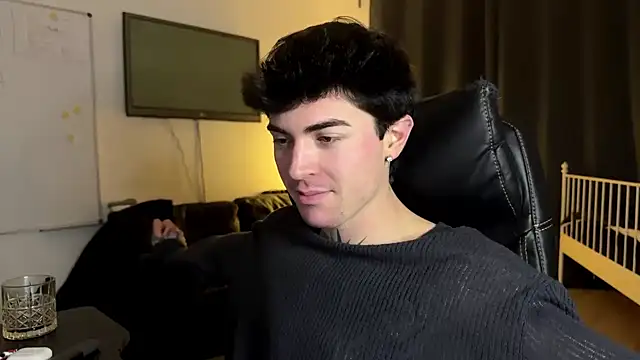 LiamFoster's cam snapshot