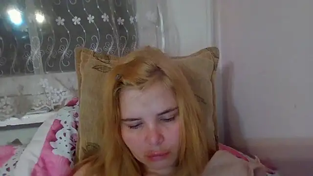 HornyElena's cam snapshot