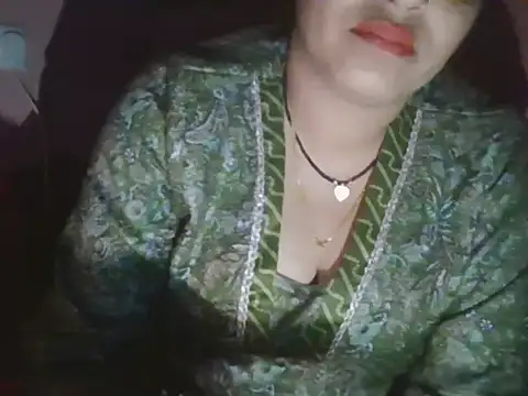 Hot-shanvi live sex cam