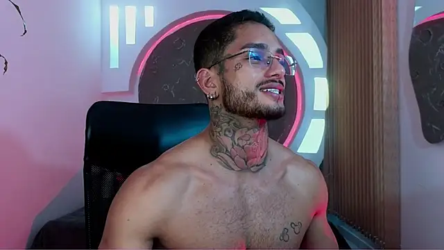 Alanrodgers live sex cam
