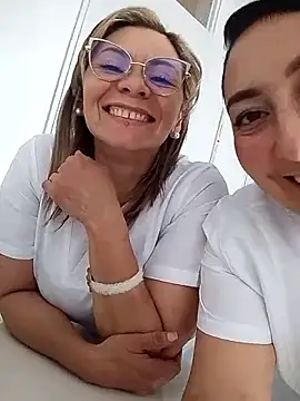 Valeria_montana_'s cam snapshot