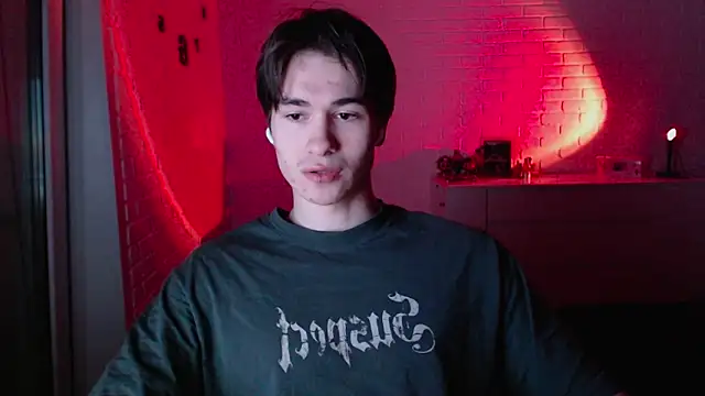 MarkusDean live sex cam