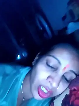Hotty-Nidhi live sex cam