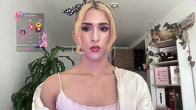isa_fox_23 live sex cam
