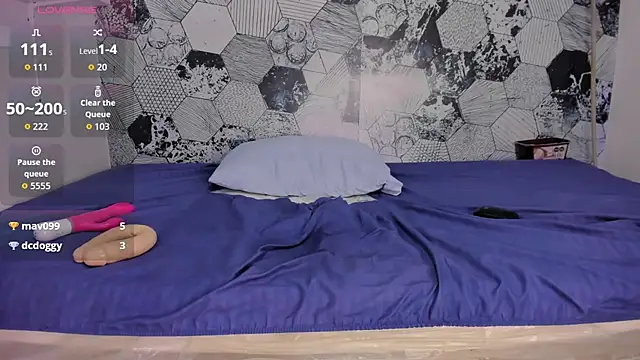 grandmother_milf live sex cam