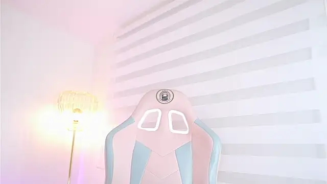 Valery_Belmort's cam snapshot