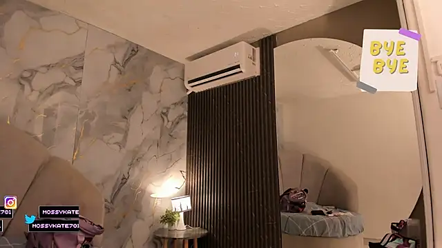 Katemoss70 live sex cam