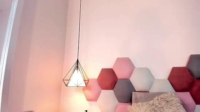 GahiaBelucci's cam snapshot