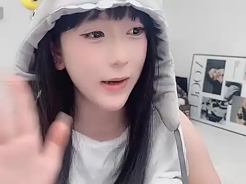 lnua-lnua's cam snapshot