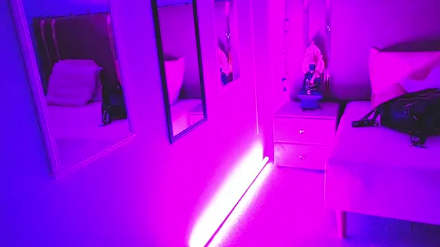 Britney_Cortez's cam snapshot