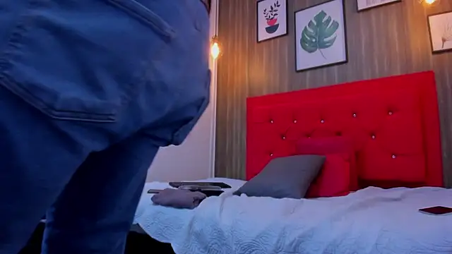 Thiagogomez live sex cam