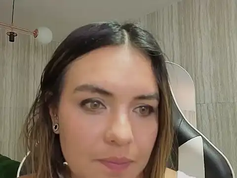 zarcasutra_t's cam snapshot