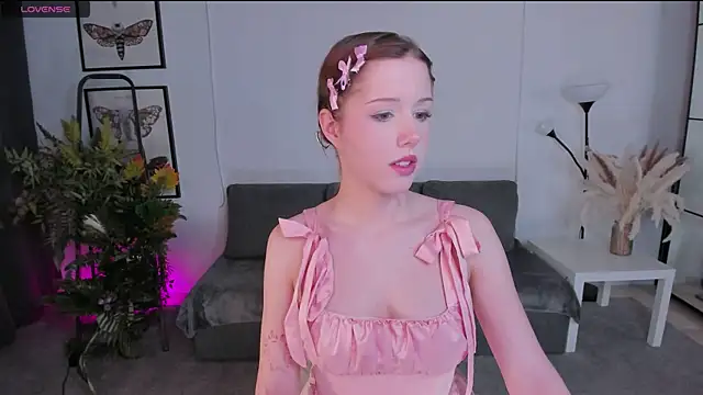 JanetMoor's cam snapshot