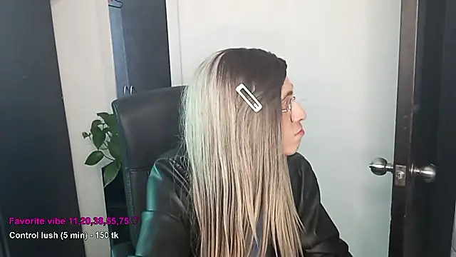 Andy_Roses live sex cam