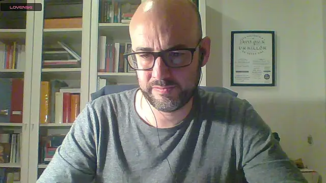 ohmibodforever's cam snapshot