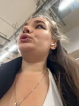 Holy_Tereza's cam snapshot