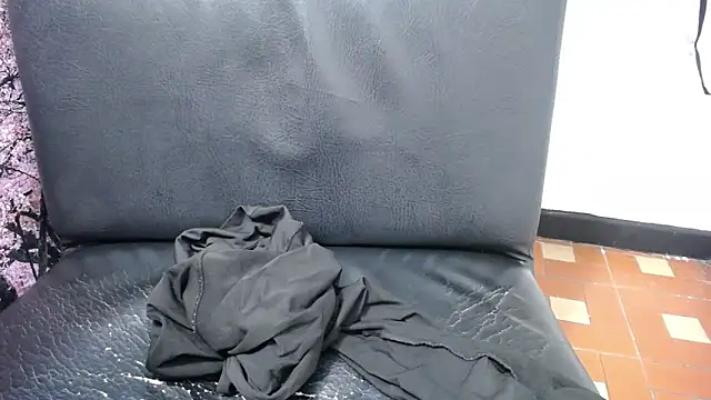 susy_pervertt's cam snapshot