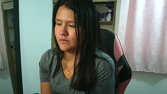 Oliviawatson1's cam snapshot