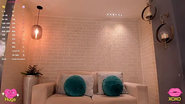 LisaFlowers_'s cam snapshot