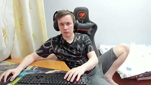 iliaskrislove live sex cam