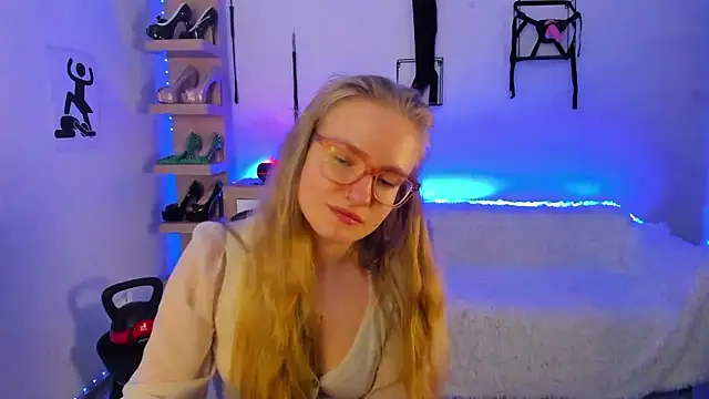 NancyHottie's cam snapshot