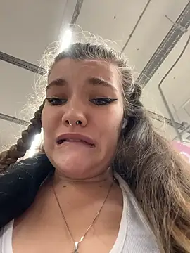 Holy_Tereza's cam snapshot