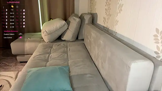 BlondeBun's cam snapshot