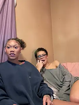 jojosbizarrelyf's cam snapshot