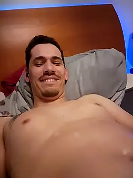 rodrigovianacastelo live sex cam