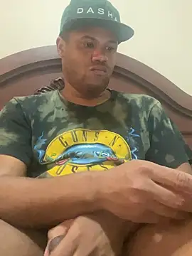 Iced_cloudz live sex cam