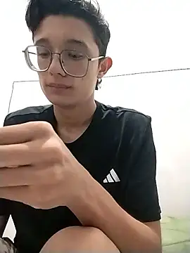 SantiagoRusso18 live sex cam