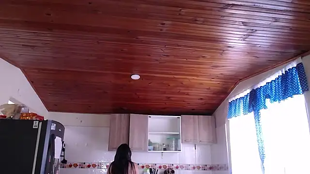 Cuty_sexy_hot live sex cam